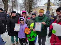 в последний день Масленичной недели в Вязьме организовали Фестиваль снежных скульптур "Зимняя сказка" - фото - 10