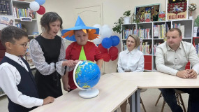 в Велижской детской библиотеке начал работу детский культурно-просветительский центр "Книгоград" - фото - 7