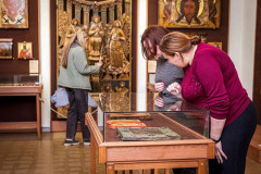 в музее "Русская старина" представлена новая выставка "Иконы из коллекции братьев Постниковых, приобретенные княгиней Марией Тенишевой" - фото - 7